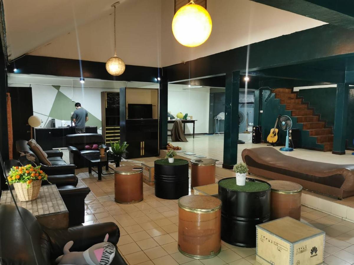 The Chiang Mai Walkers Otel Dış mekan fotoğraf