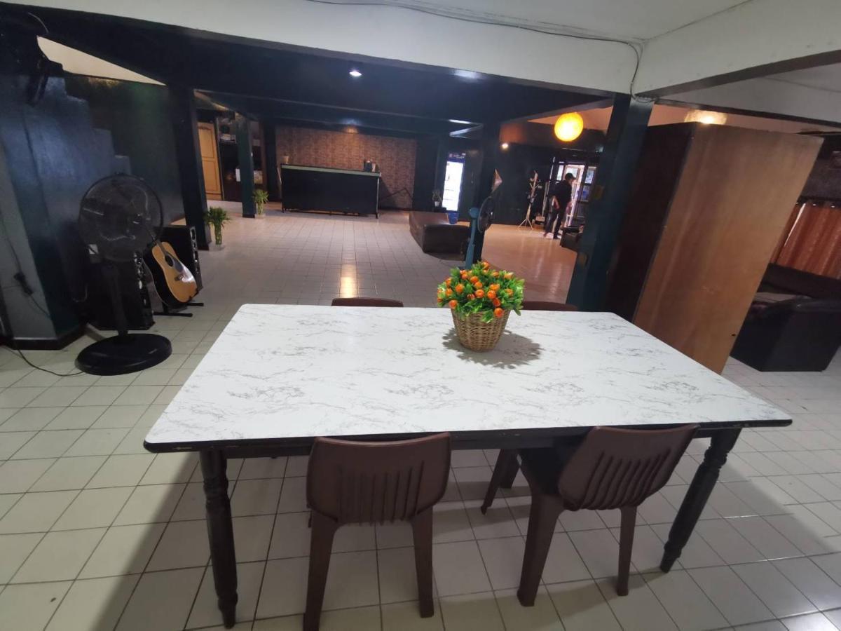 The Chiang Mai Walkers Otel Dış mekan fotoğraf